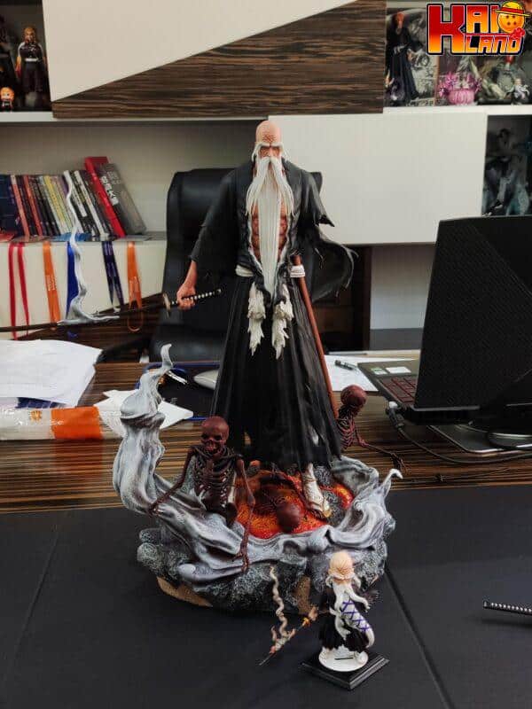 Bleach Blackwing Studio Yamamoto Genryusai Resin Statue 2