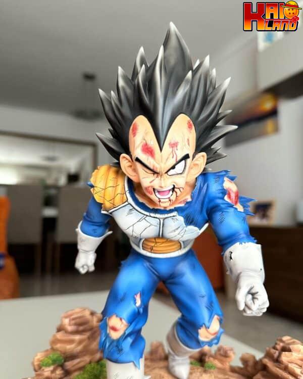 Dragon Ball ShowTime Studio Damaged Vegeta Resin Statue 2