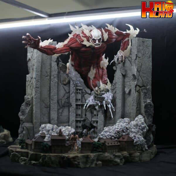 Attack on Titan Chikara studio Colossal Titan Resin Statue 2