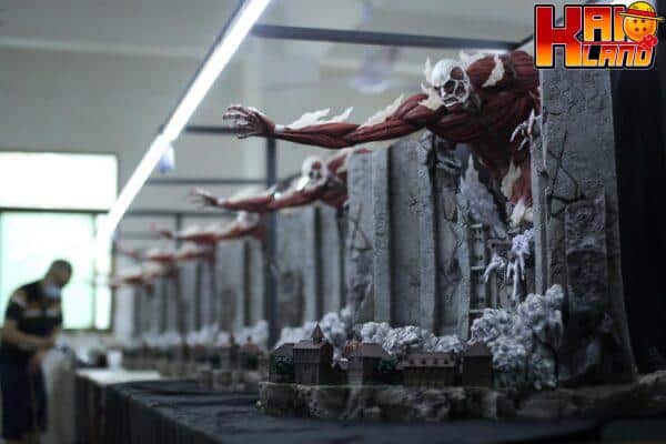 Attack on Titan Chikara studio Colossal Titan Resin Statue 4