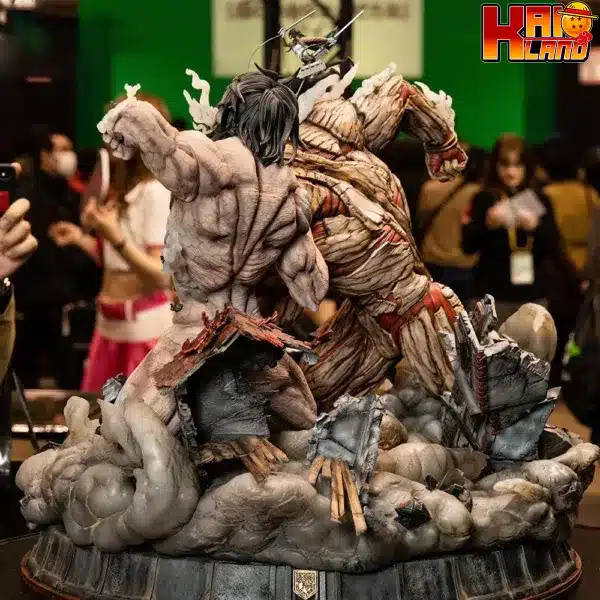 Attack on Titan figurama collectors 15 jpg