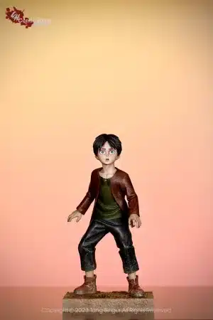 Attack on Titan Comic Hero Kid Eren Resin Statue 1