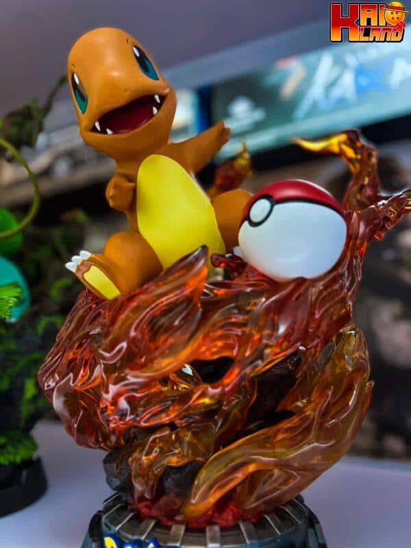 Unique Art Studio Charmander 1