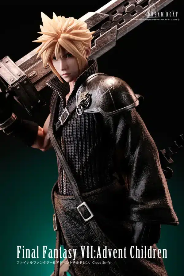 Final fantasy hot sale 7 cloud statue