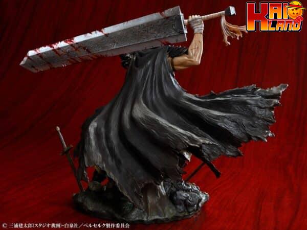 Berserk Medicos Guts Black Swordsman PVC 4