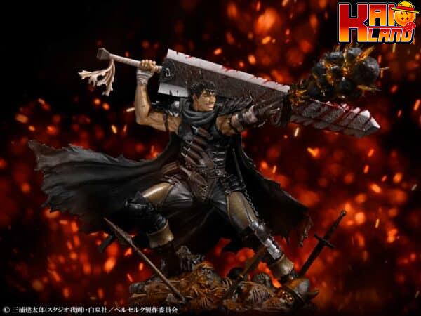 Berserk Medicos Guts Black Swordsman PVC 6