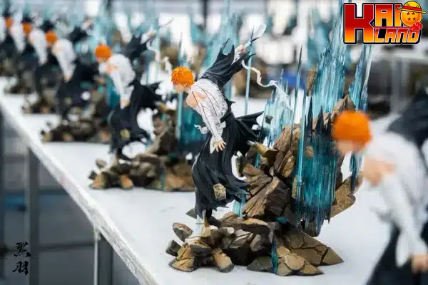 Bleach BlackWing Studio Kurosaki Ichigo Resin Statue 2