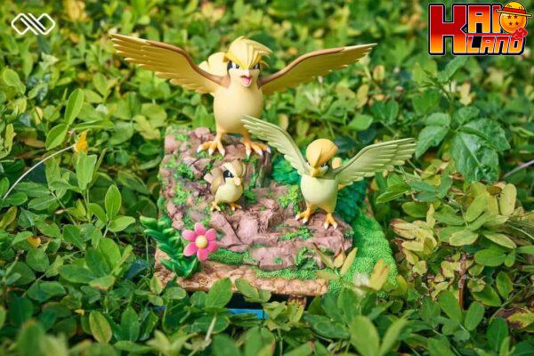 Pokemon Infinite Studio Evolutions Pidgeot Resin Statue 5