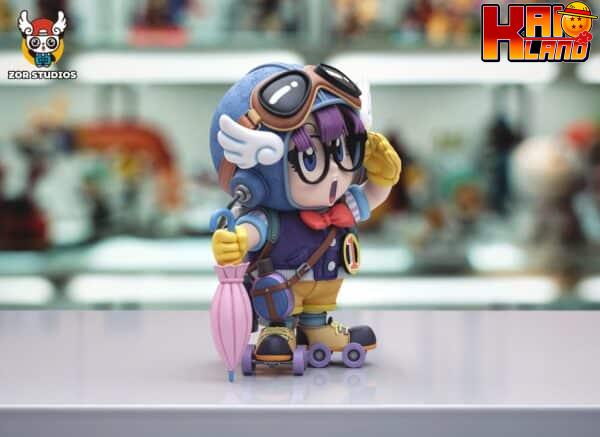 Dr Slump ZOR Studio Pilot Arale Resin Statue 3 scaled