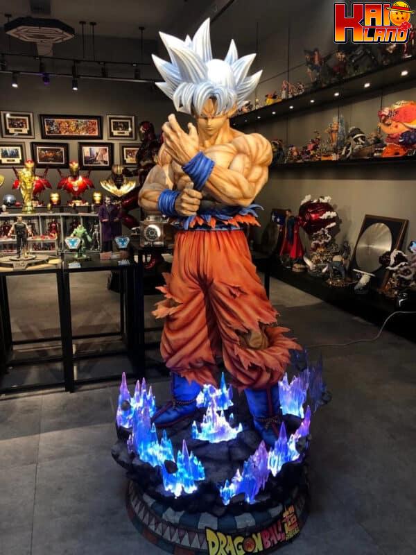 Dragon Ball Infinity X CM Studio UI Goku Resin Statue 2