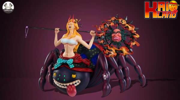 One Piece Clone Studio Black Maria Resin Statue 1 scaled