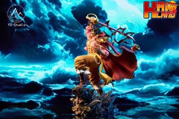 One Piece YS Studio Gol D Roger Resin Statue 2 scaled