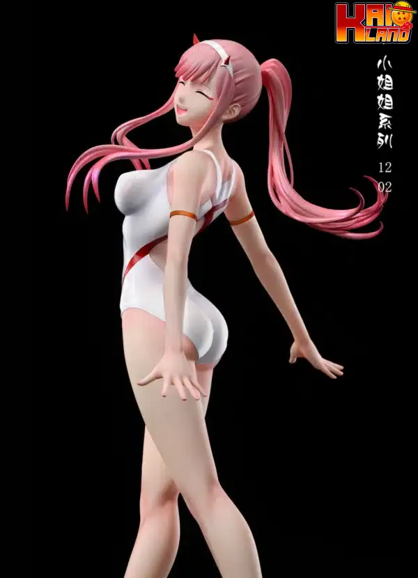 Darling in the Fran Diamond Studio Zero Two Resin Statue 3