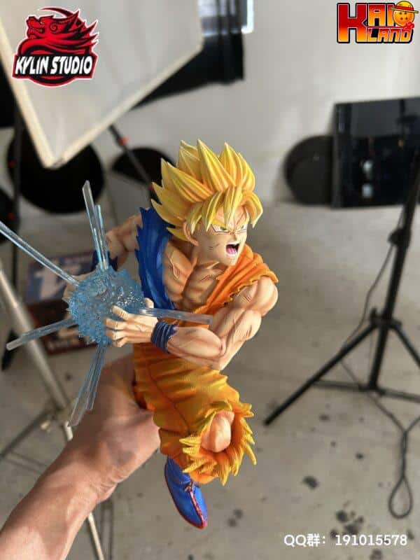 Dragon Ball Kylin Studio Super Saiyans VS Broly Resin Statue 7 scaled