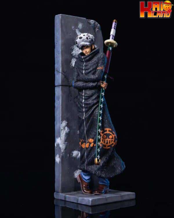 One Piece SS Studio Trafalgar Law Resin Statue 1