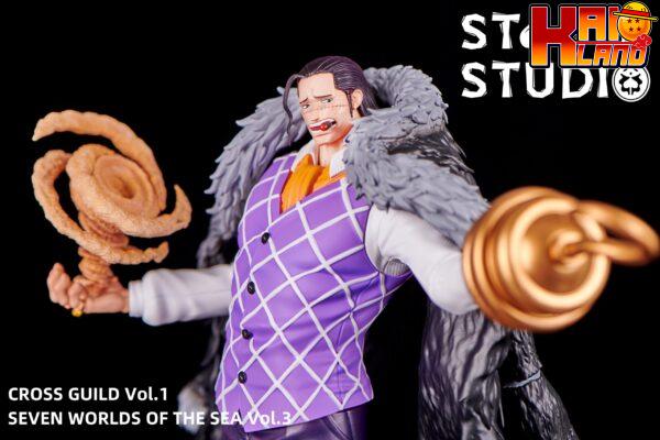 One Piece Stand Studio Crocodile Resin Statue 3 scaled