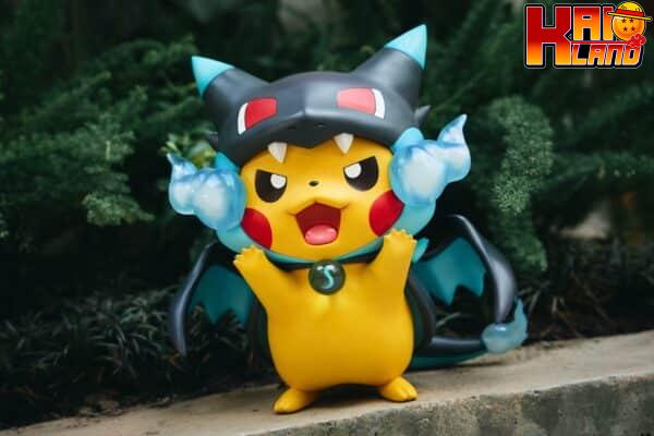 Pokemon Infinite Studio Pikachu Cos Mega X Charizard Resin Statue 1 3 scaled