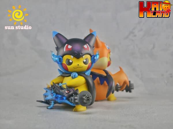 Pokemon Sun Studio Pikachu Cos XY Charizard Resin Statue 4