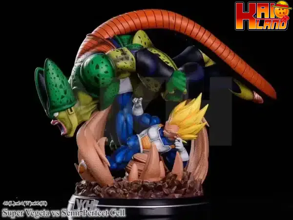 Dragon Ball VKH Studio Super Vegeta VS Cell Resin Statue 1