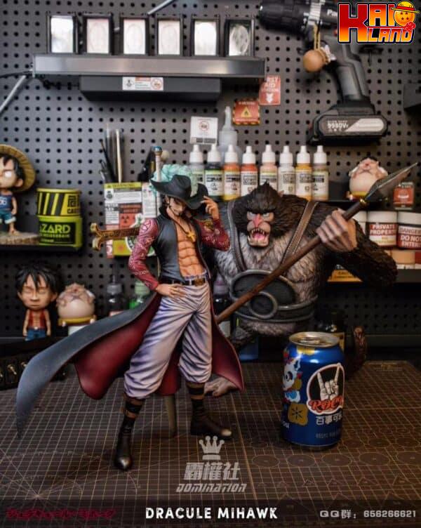 One Piece Domination Studio Mihawk Resin Statue 0