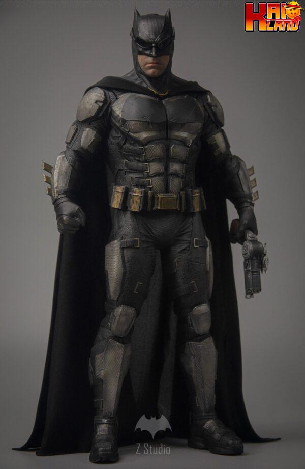 DC Z Studio Batman Trilogy III JL Tactical Chinese Armor 1 scaled