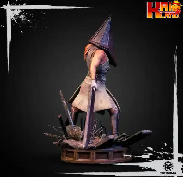 Silent Hill Toy Enigma Studio Red Pyramid Thing Resin Statue 4