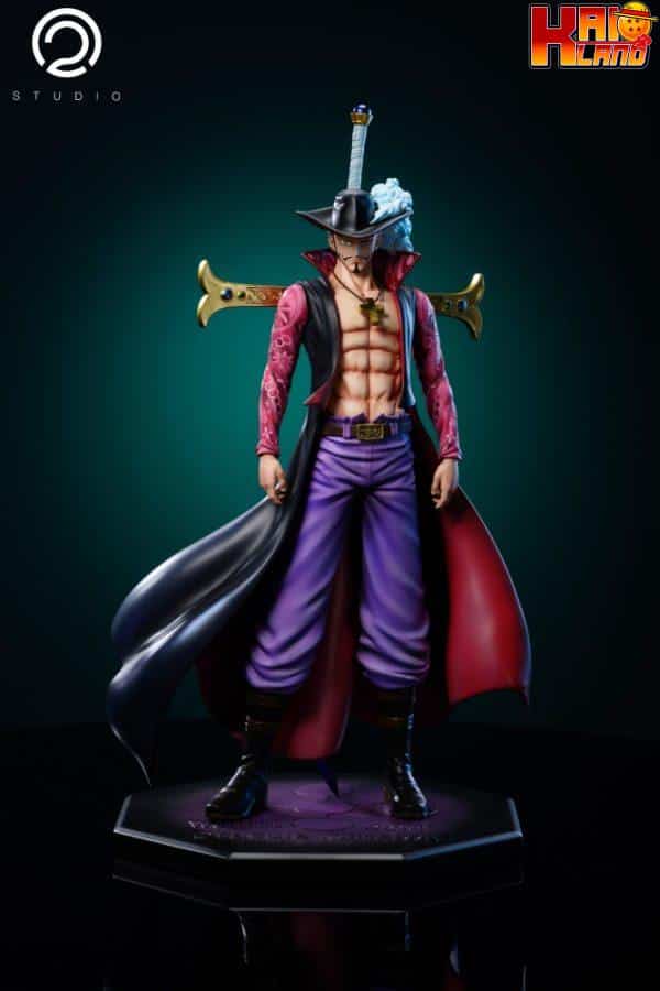 One Piece C2 Studio Dracule Mihawk Resin Statue 1