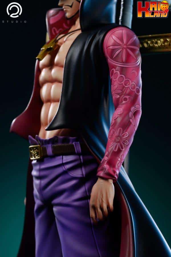 One Piece C2 Studio Dracule Mihawk Resin Statue 3