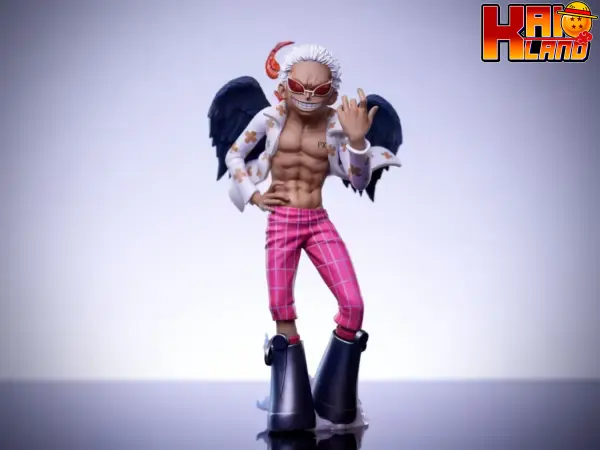 One Piece Super Guai Studio Seraphim Donquixote Doflamingo Resin Statue 3