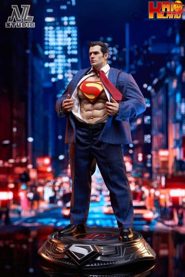 DC NL Studio Superman 1 scaled