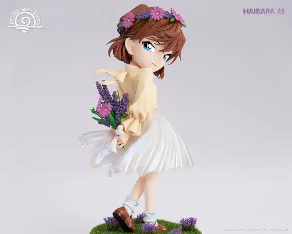 Detective Conan Rising Sun Studio Looking Back at Ai Haibara Resin Statue 2 scaled