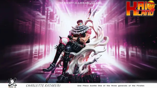 One Piece Dream Lab Studio Sitting Charlotte Katakuri Resin Statue 1 1 scaled