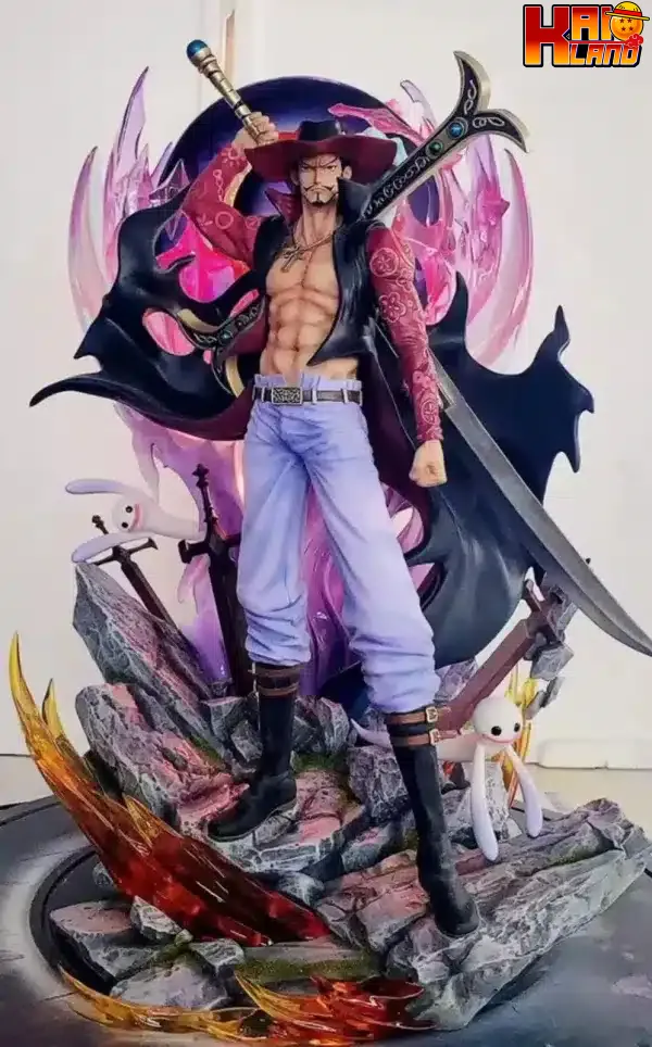 One Piece Yu Studio Dracule Mihawk Resin Statue 4