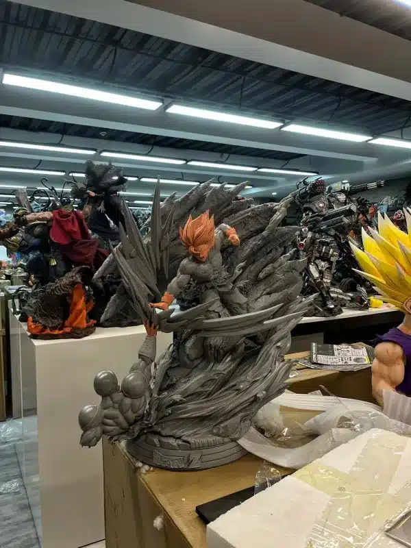 Dragon Ball JMY Studio First Super Saiyan Goku vs Frieza Resin Statue 8