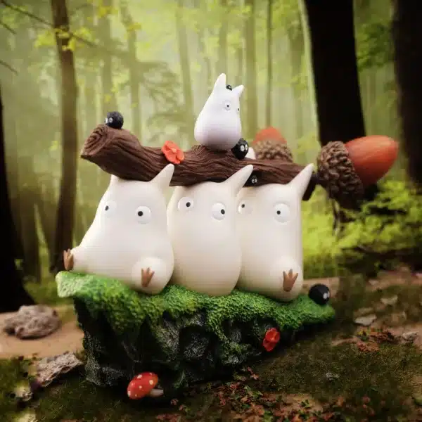 My Neighbor Totoro LongMiao Studio Totoro Carrying Acorns Resin Statue